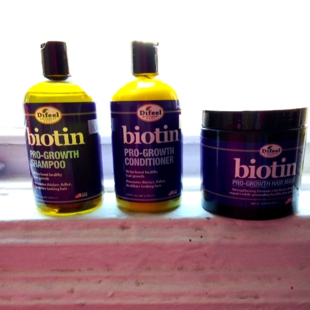 Difeel shampoo, conditioner and hair mask with biotin